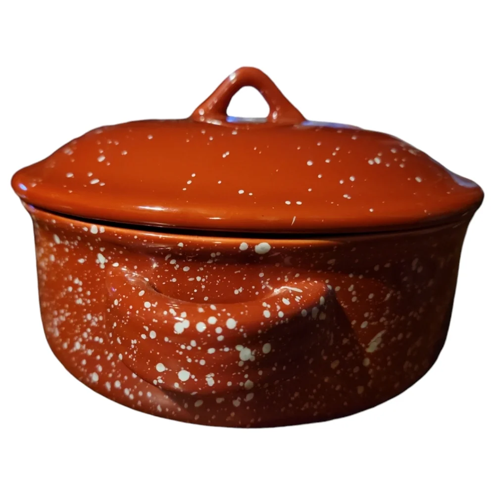VTG LTD Commodities Stoneware Red Speckled Casserole Dutch Oven Dish Bowl/Lidded